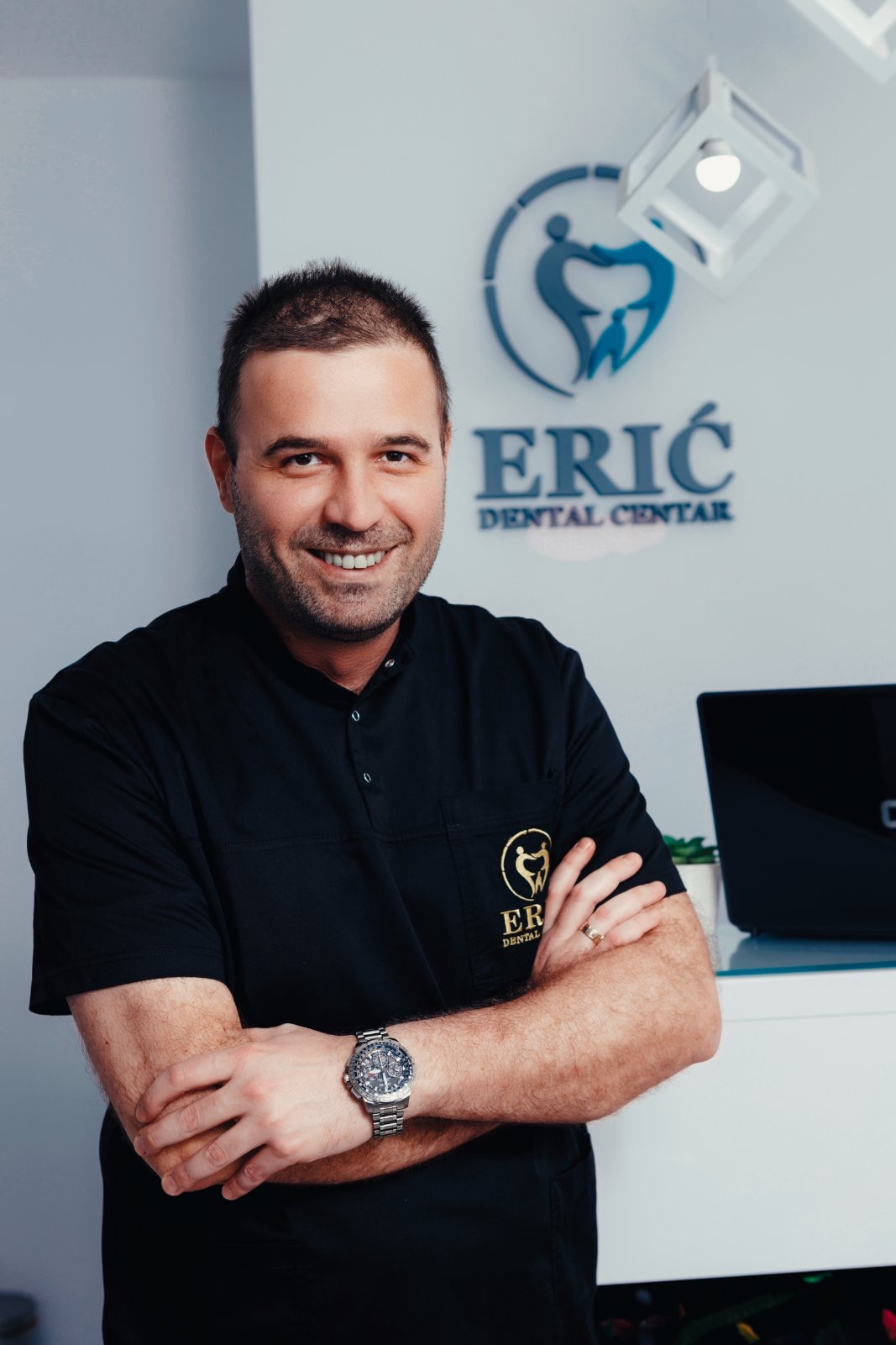 Dr Milos Eric